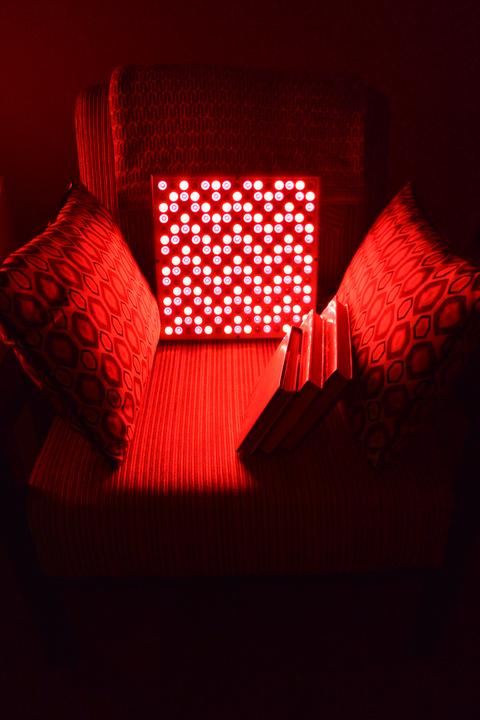 Unlock Better Sleep: Discover Red Light Therapy Sleep Benefits